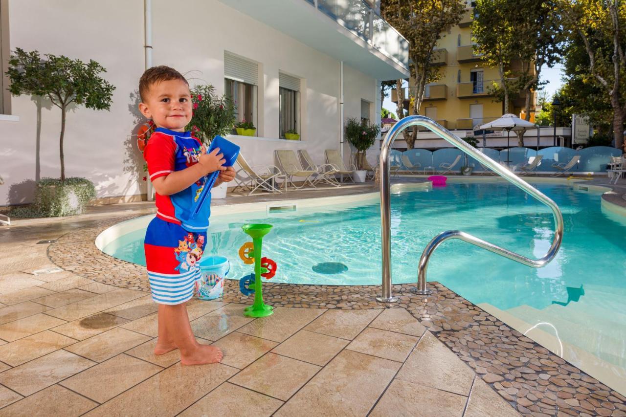 Hotel Pineta Bellaria-Igea Marina Dış mekan fotoğraf