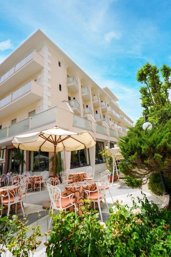 Hotel Pineta Bellaria-Igea Marina Dış mekan fotoğraf
