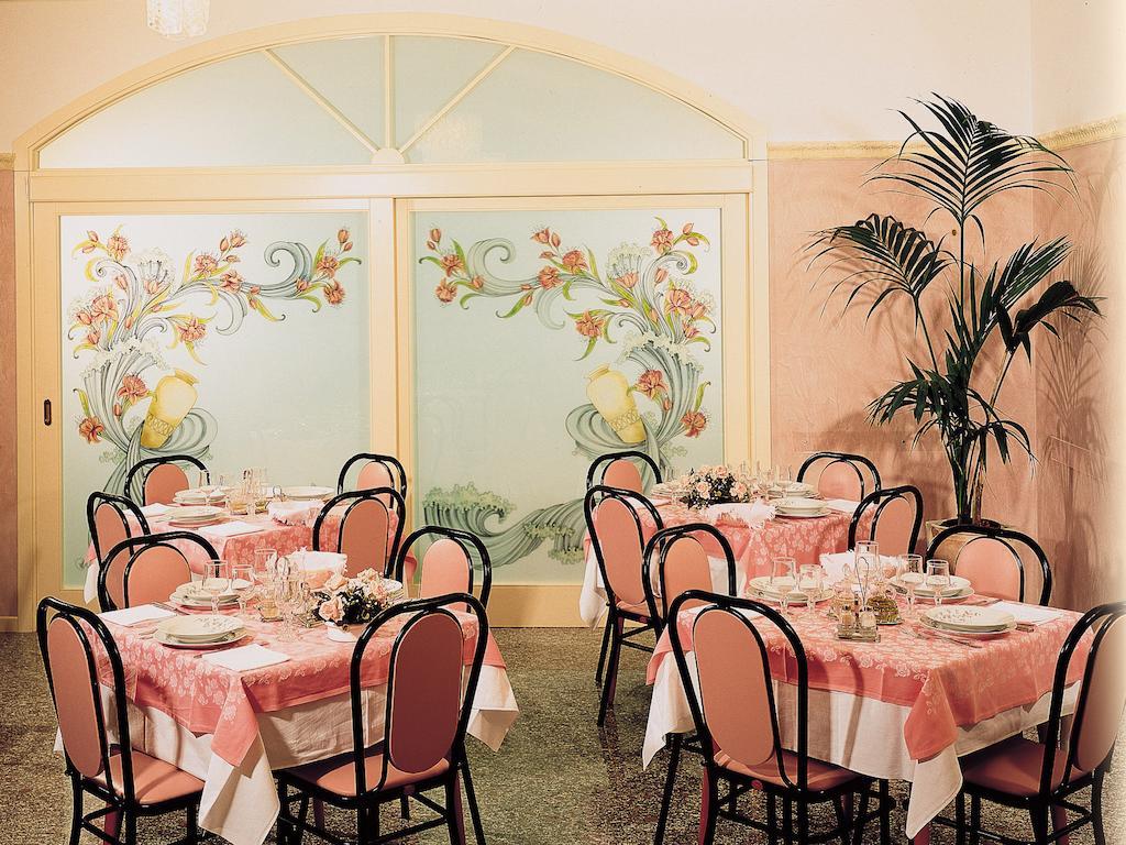 Hotel Pineta Bellaria-Igea Marina Dış mekan fotoğraf