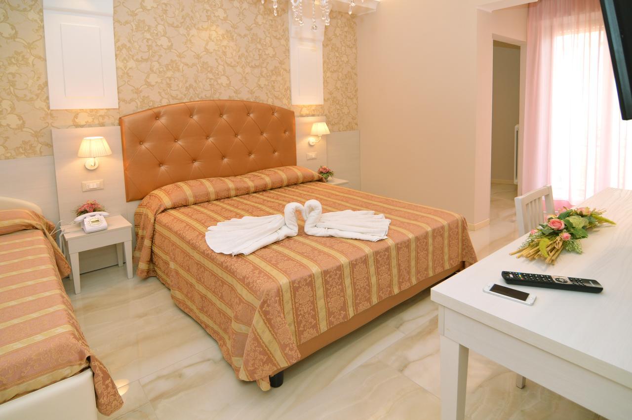 Hotel Pineta Bellaria-Igea Marina Dış mekan fotoğraf